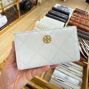 Tory Burch Willa Medium Wallet 171596 Shrunken Goat Leather Blanc $250